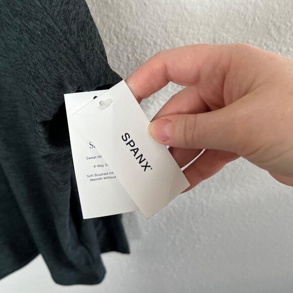 Spanx SkySoft Open Back Moisture Wicking Long Sleeve top 2X 50879R - Picture 5 of 12